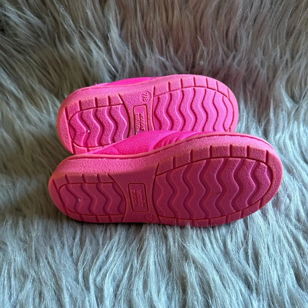 Wonder Nation Puffer Slippers Girls Size 7-8‎ Pink Fuzzy Lined Slip On Shoes